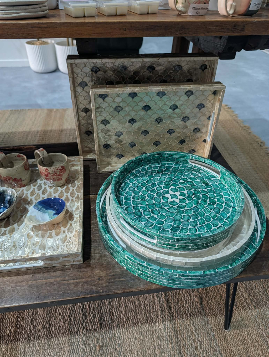 Pearl  Trays