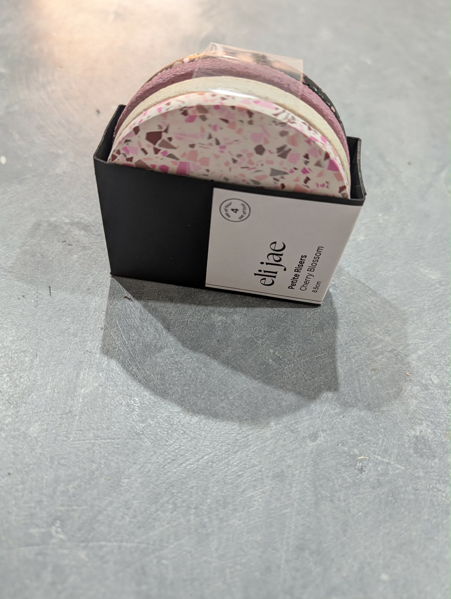 Petite Risers