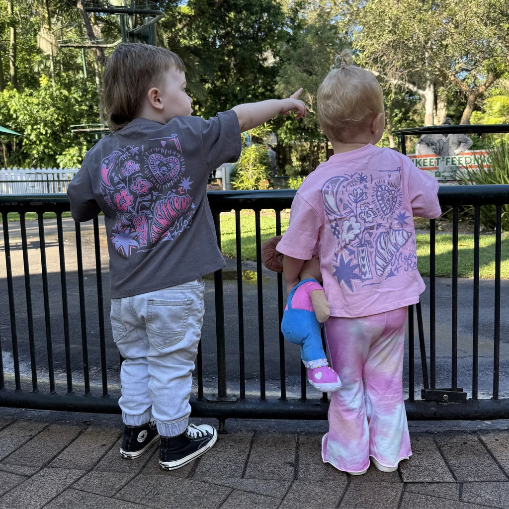 Dreamers Tee - Mae & Rae